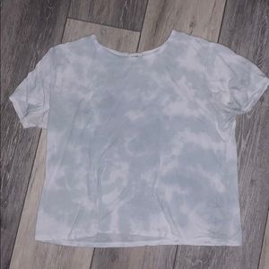 tye dye blue and white flowy t shirt
